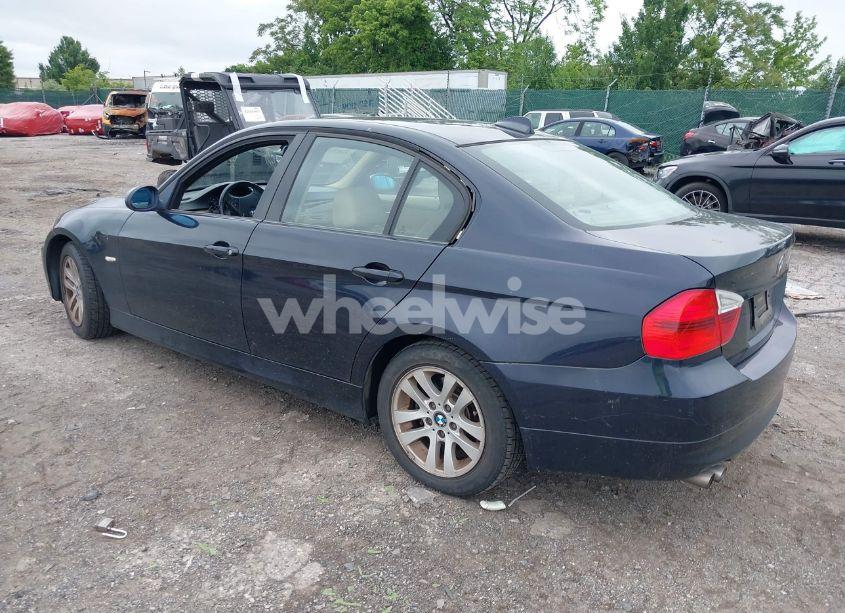 Photo 3 of 2007 Bmw 328xi (VIN WBAVC93567K035078)