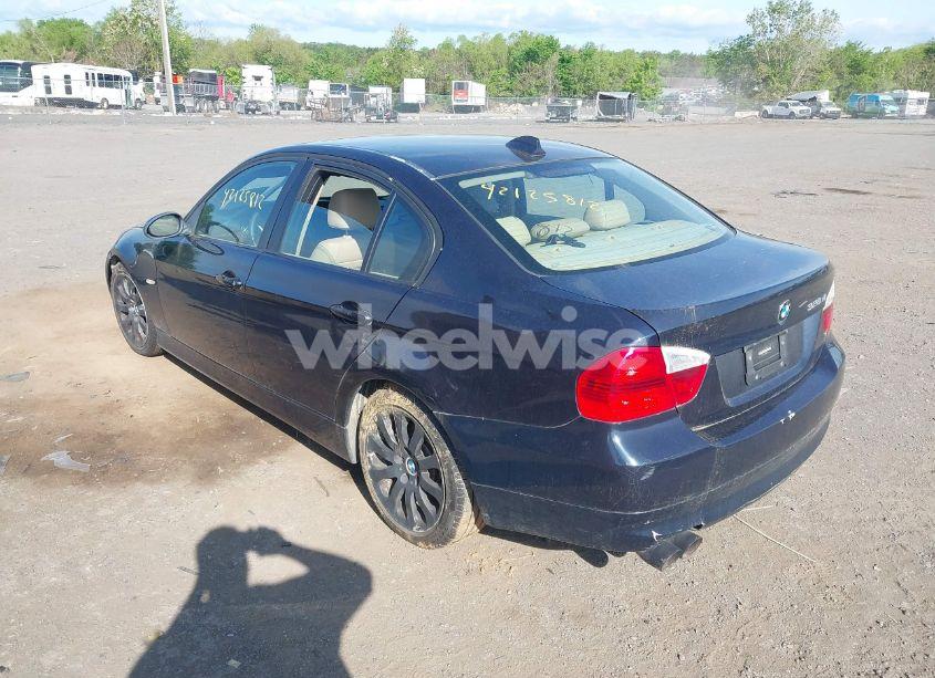 Photo 3 of 2008 Bmw 328xi (VIN WBAVC93568KZ73034)