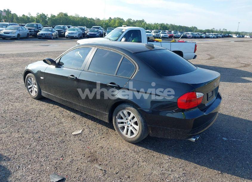 Photo 3 of 2007 Bmw 328xi (VIN WBAVC93597KX59671)