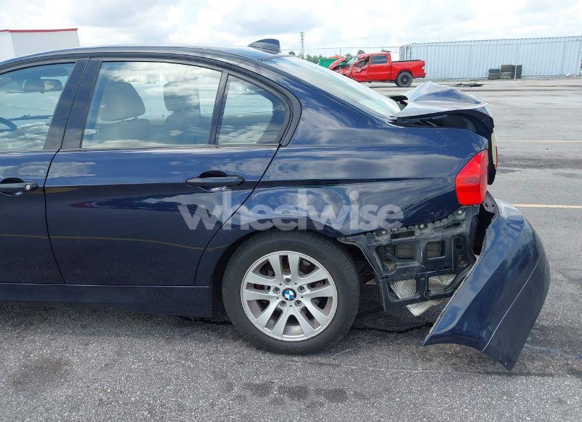 Photo 13 of 2007 Bmw 328xi (VIN WBAVC935X7KZ71009)