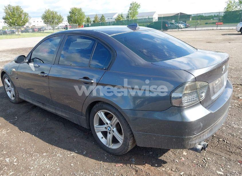 Photo 3 of 2008 Bmw 328xi (VIN WBAVC935X8KZ73196)