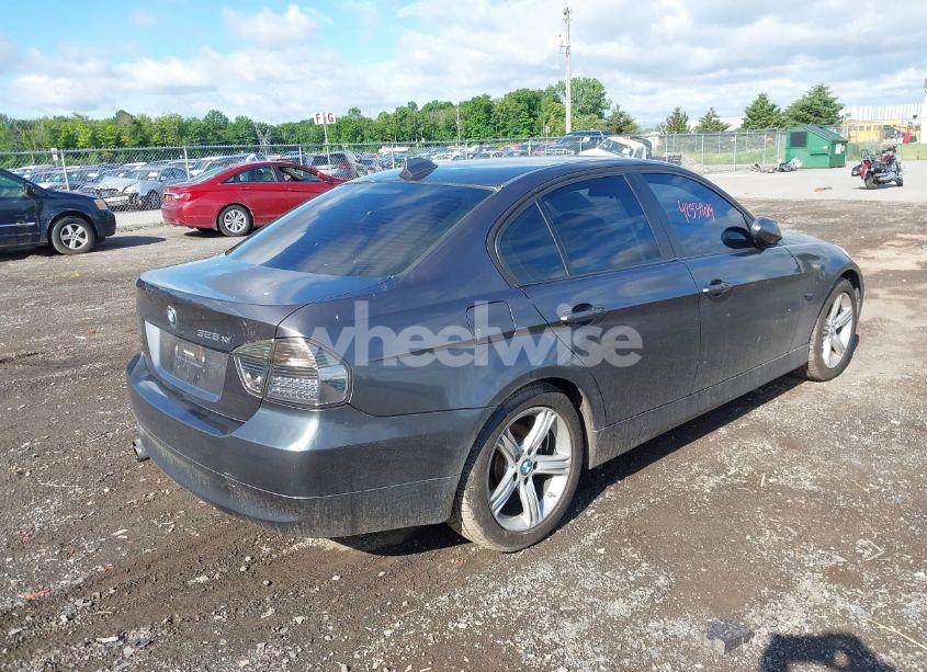 Photo 4 of 2008 Bmw 328xi (VIN WBAVC935X8KZ73196)