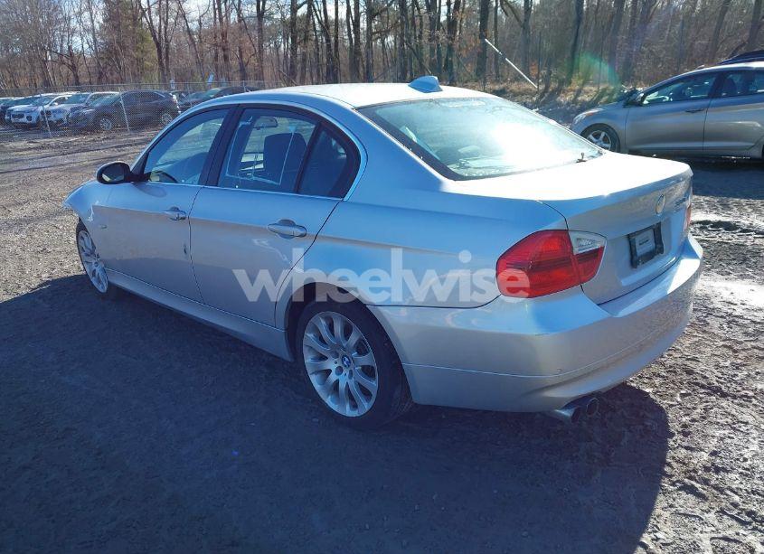 Photo 3 of 2006 Bmw 330xi (VIN WBAVD33536KV67980)