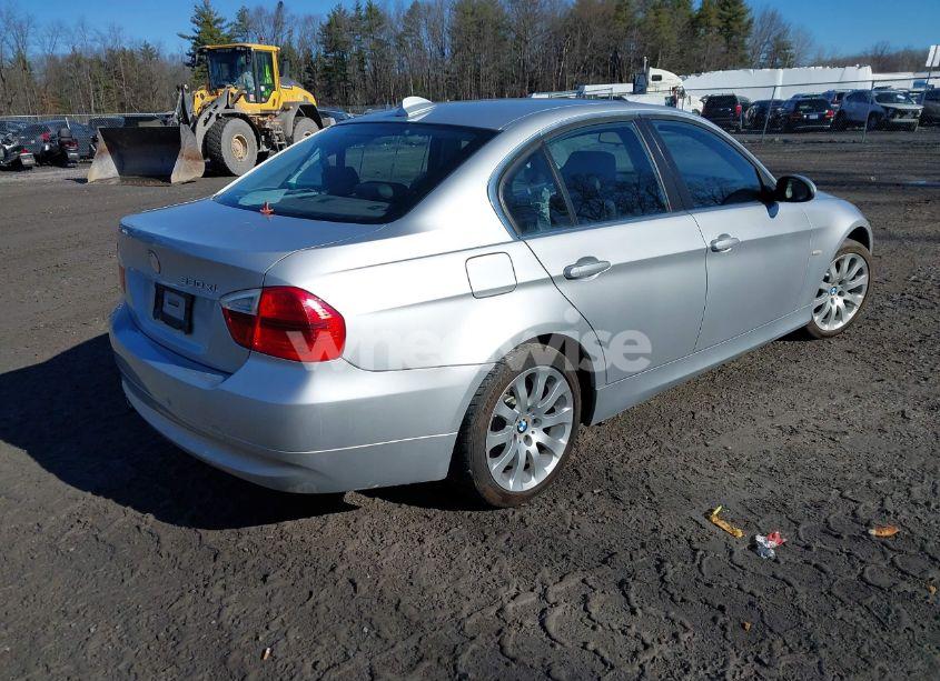 Photo 4 of 2006 Bmw 330xi (VIN WBAVD33536KV67980)