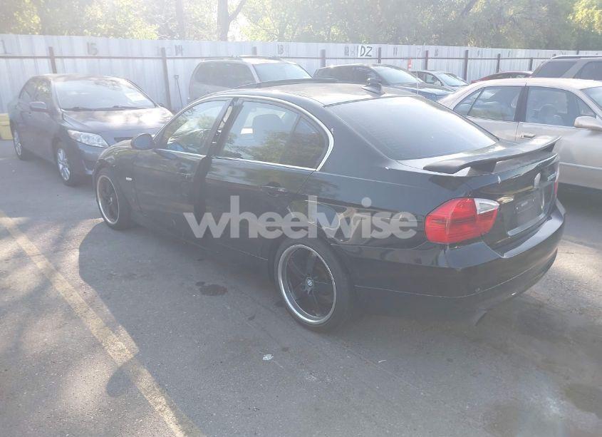 Photo 3 of 2006 Bmw 330xi (VIN WBAVD33576KV61101)