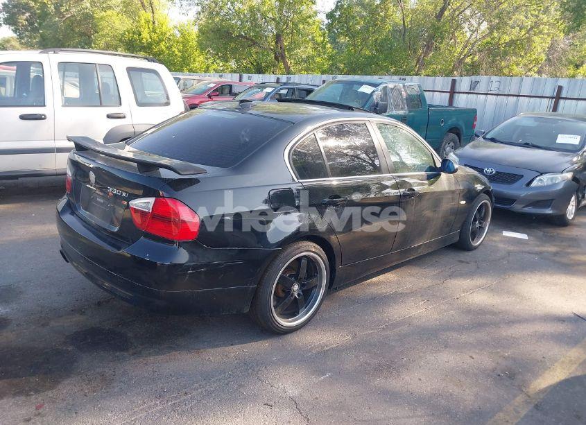 Photo 4 of 2006 Bmw 330xi (VIN WBAVD33576KV61101)