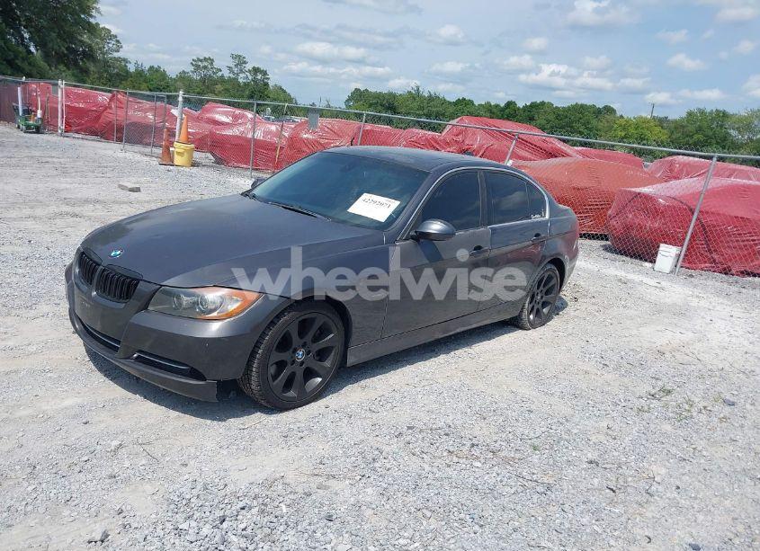 Photo 2 of 2007 Bmw 335xi (VIN WBAVD53577A008533)