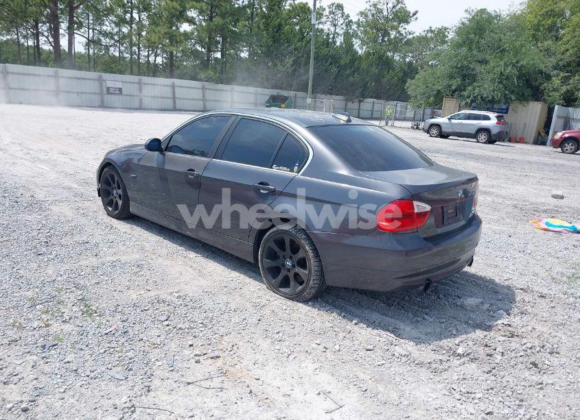 Photo 3 of 2007 Bmw 335xi (VIN WBAVD53577A008533)