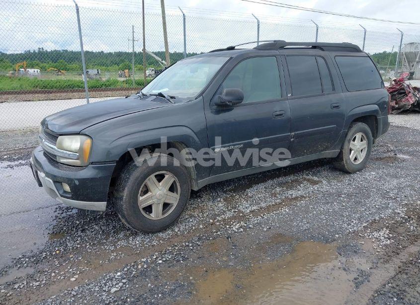 Photo 2 of 2003 Chevrolet Trailblazer EXT LT (VIN WBAVL1C50DV******)
