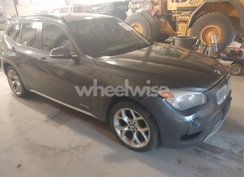 2013 Bmw X1 XDRIVE28I (VIN WBAVL1C52DVR82047) main photo