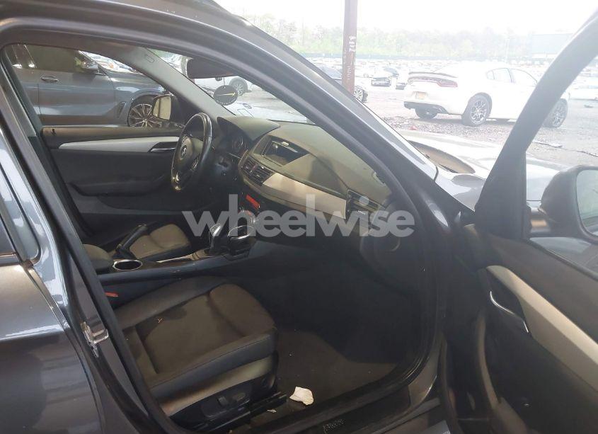 Photo 5 of 2014 Bmw X1 XDRIVE28I (VIN WBAVL1C59EVY14018)