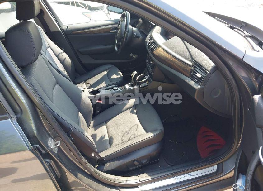 Photo 5 of 2013 Bmw X1 XDRIVE28I (VIN WBAVL1C5XDVR84497)