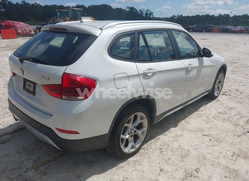 Photo 4 of 2015 Bmw X1 SDRIVE28I (VIN WBAVM1C50FV314425)