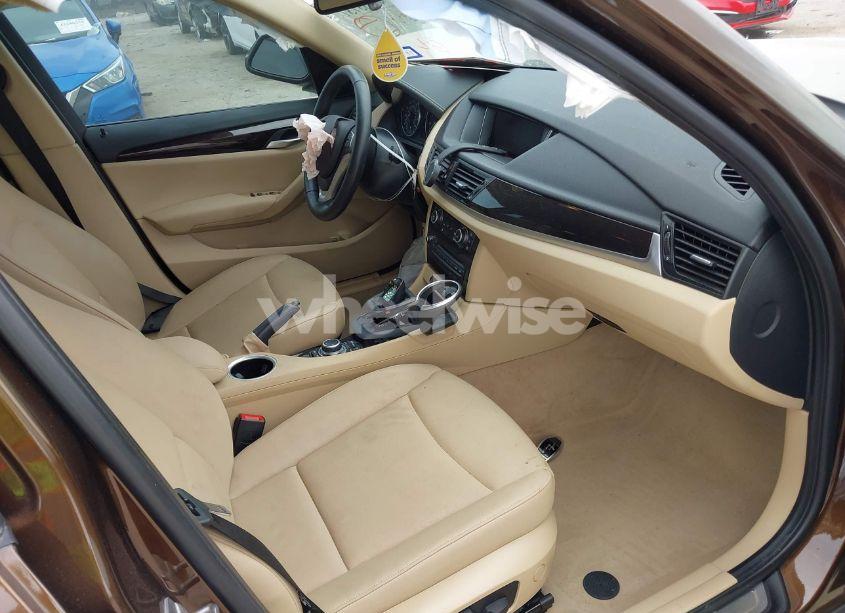 Photo 5 of 2015 Bmw X1 SDRIVE28I (VIN WBAVM1C50FV497972)