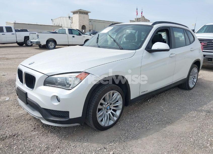 Photo 2 of 2015 Bmw X1 SDRIVE28I (VIN WBAVM1C56FV316714)