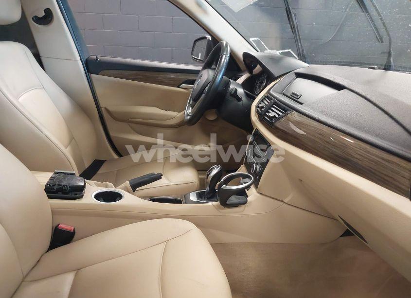 Photo 5 of 2014 Bmw X1 SDRIVE28I (VIN WBAVM1C5XEVW49254)