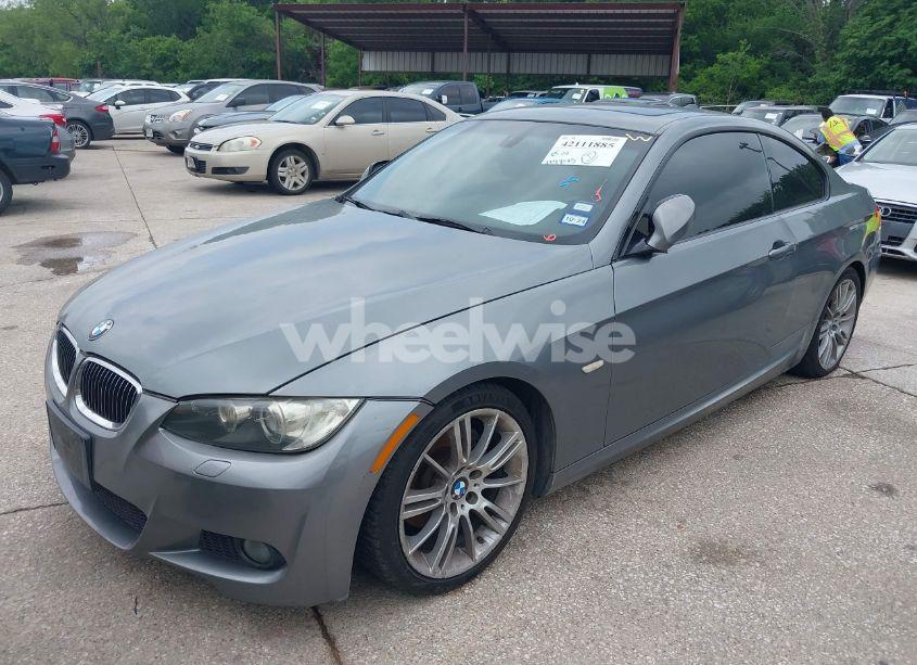 Photo 2 of 2010 Bmw 328i (VIN WBAWB3C56AP139486)