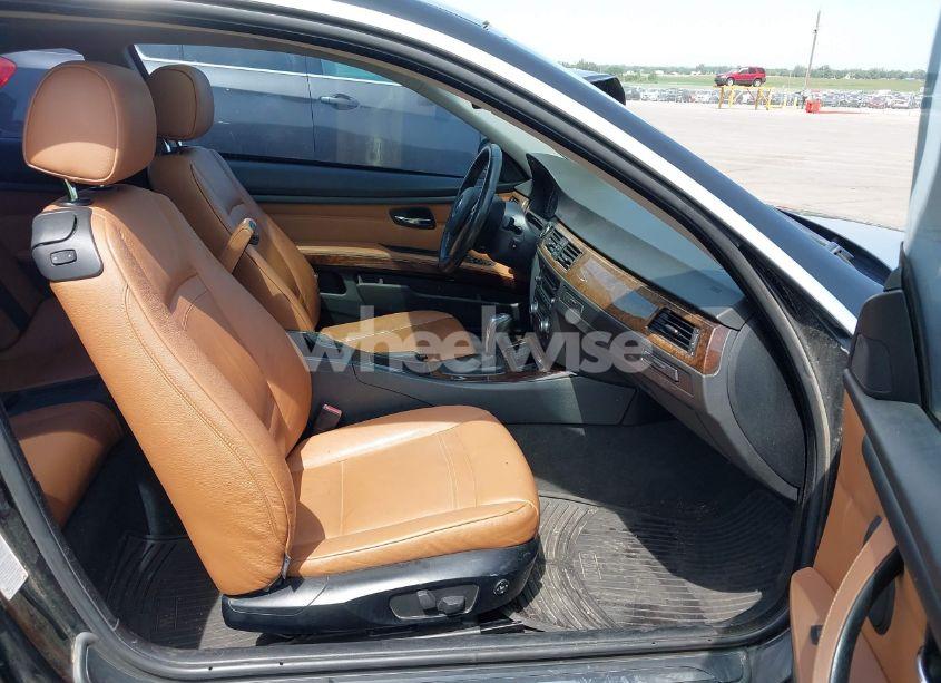 Photo 5 of 2009 Bmw 328i XDRIVE (VIN WBAWC33579PU83630)