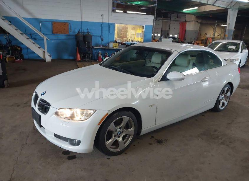 Photo 2 of 2009 Bmw 328i (VIN WBAWR33569P461228)