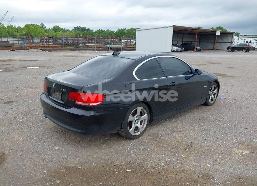 Photo 4 of 2009 Bmw 328i (VIN WBAWV13529P122255)