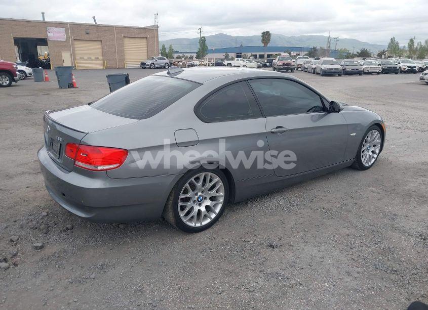 Photo 4 of 2009 Bmw 328i (VIN WBAWV13549P122550)