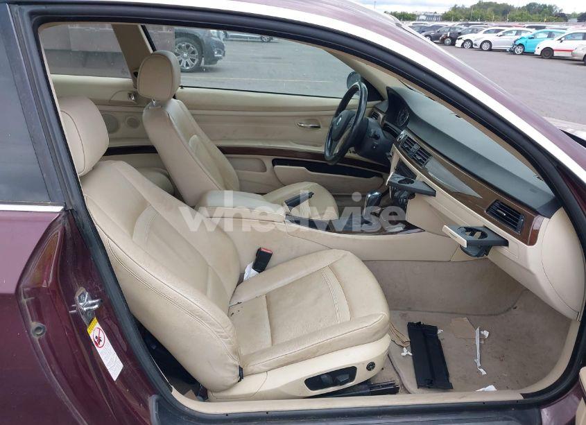 Photo 5 of 2009 Bmw 328i (VIN WBAWV13579P121411)