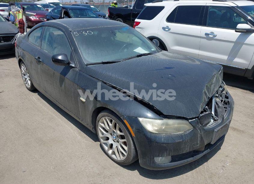 2010 Bmw 328i (VIN WBAWV1C59AP124038) main photo