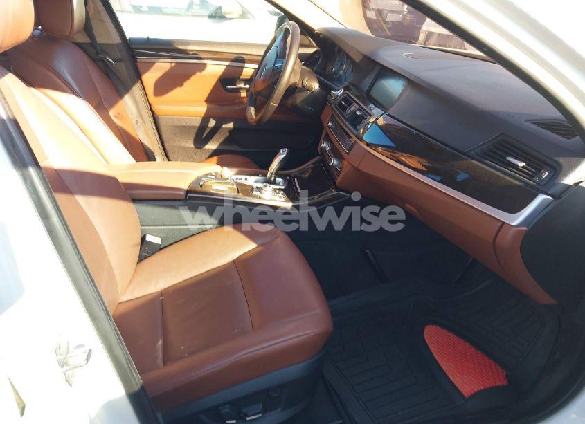 Photo 5 of 2013 Bmw 528i N/A (VIN WBAXG5C59DDY35377)