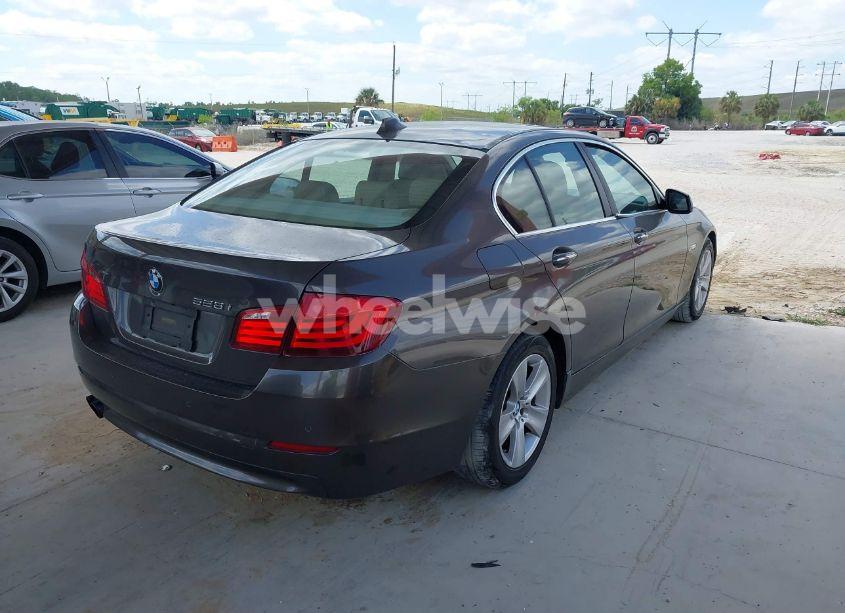 Photo 4 of 2013 Bmw 528i N/A (VIN WBAXG5C5XDD234219)