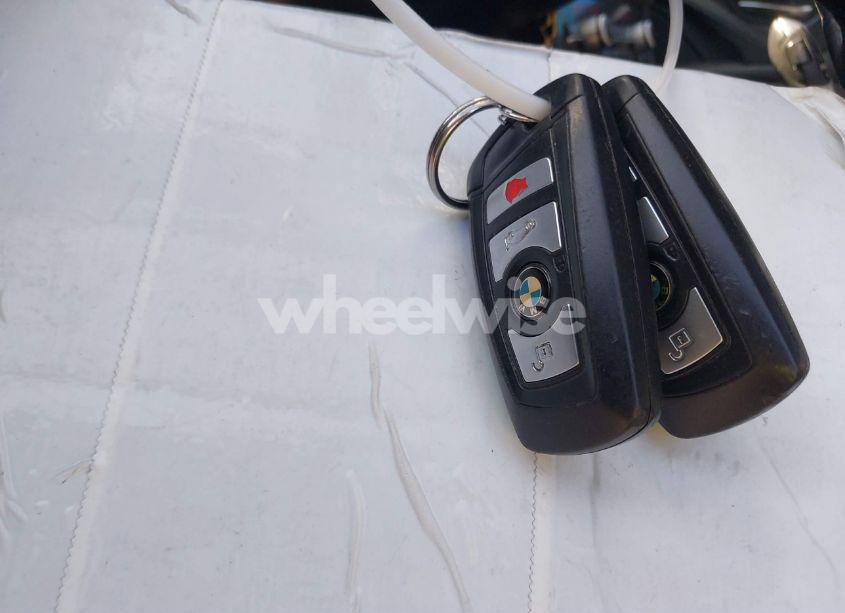 Photo 11 of 2013 Bmw 528i XDRIVE (VIN WBAXH5C50DDW14232)