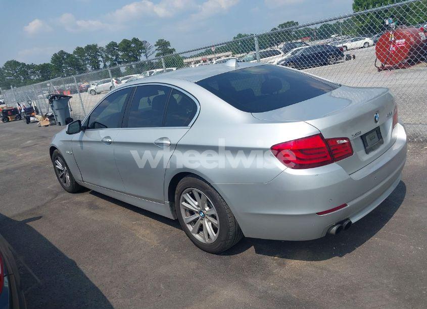 Photo 3 of 2013 Bmw 528i XDRIVE (VIN WBAXH5C51DDW16832)