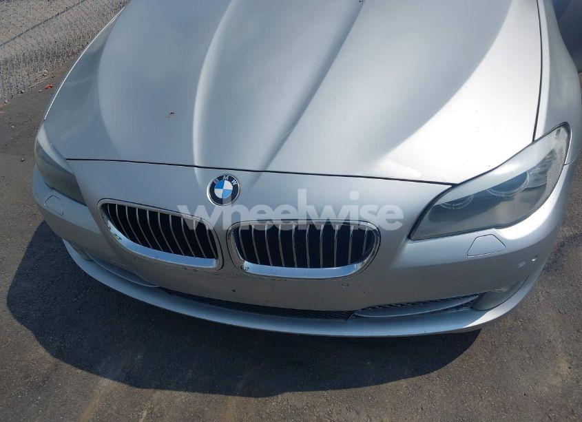 Photo 6 of 2013 Bmw 528i XDRIVE (VIN WBAXH5C51DDW16832)