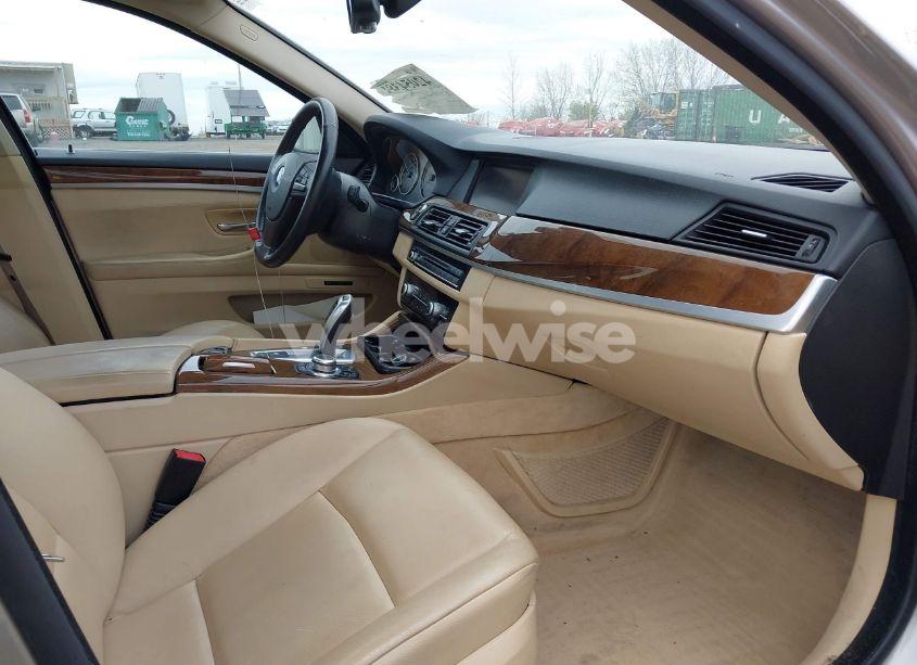 Photo 5 of 2013 Bmw 528i XDRIVE (VIN WBAXH5C54DD109052)