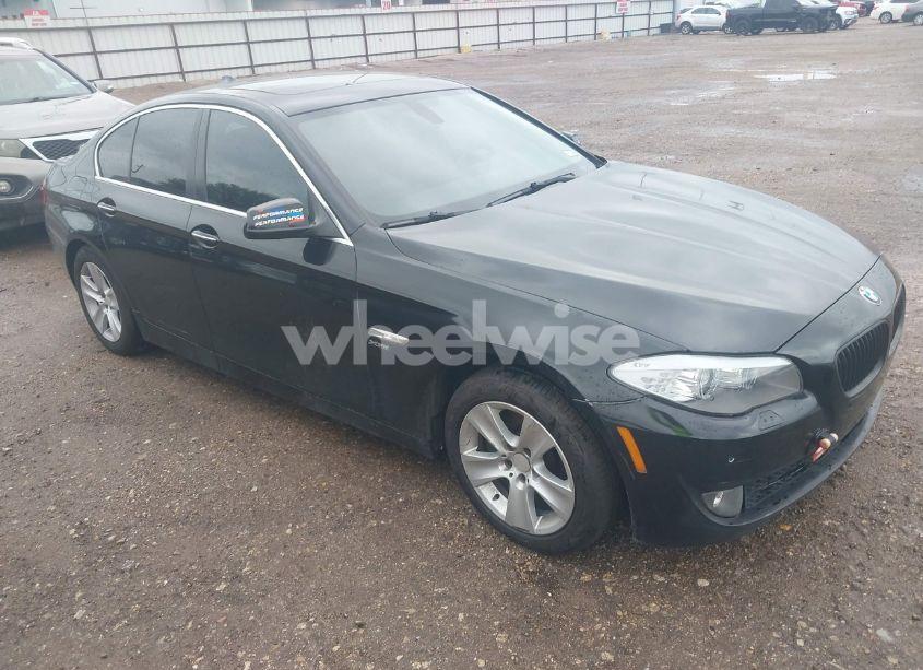 2012 Bmw 528i XDRIVE (VIN WBAXH5C56CDW04061) main photo