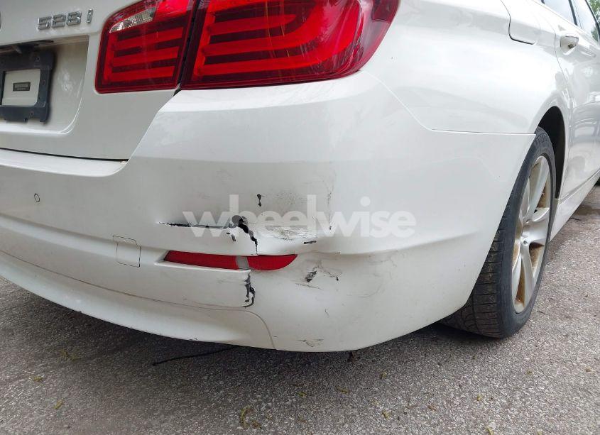 Photo 14 of 2012 Bmw 528i XDRIVE (VIN WBAXH5C58CDW11514)