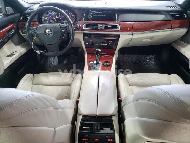 Photo 3 of 2015 BMW ALPINA B7 (VIN WBAYE8C50FD136573)