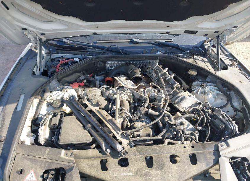 Photo 10 of 2014 Bmw Alpina B7 (VIN WBAYE8C53ED136145)