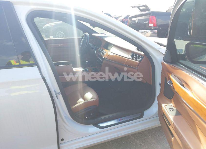 Photo 5 of 2014 Bmw Alpina B7 (VIN WBAYE8C53ED136145)