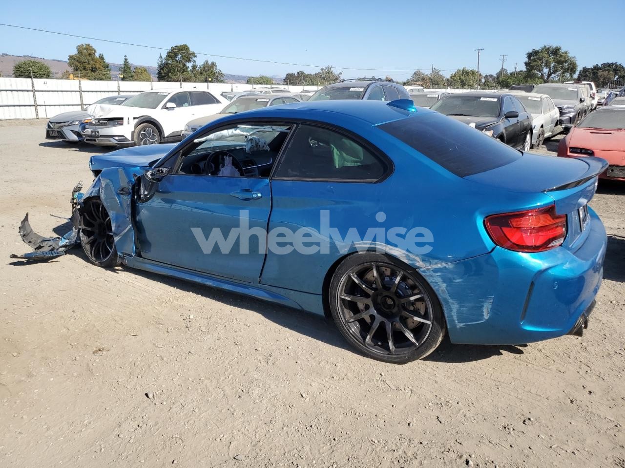 Photo 2 of 2020 BMW M2 COMPETITION (VIN WBS2U7C02L7F89254)