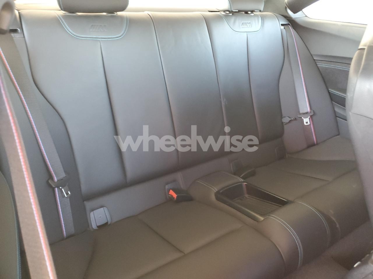 Photo 10 of 2019 BMW M2 COMPETITION (VIN WBS2U7C52KVJ07725)