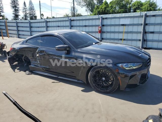 Photo 2 of 2024 BMW M4 COMPETITION (VIN WBS33AZ05RCP74908)