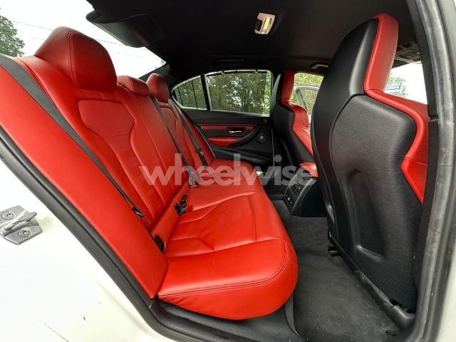 Photo 2 of 2015 BMW M3 (VIN WBS3C9C57FP803591)