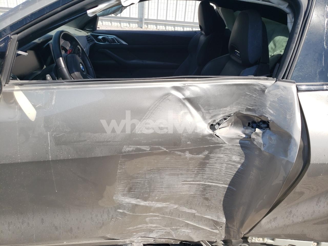 Photo 7 of 2022 BMW M4 COMPETITION (VIN WBS43AZ01NCK66403)