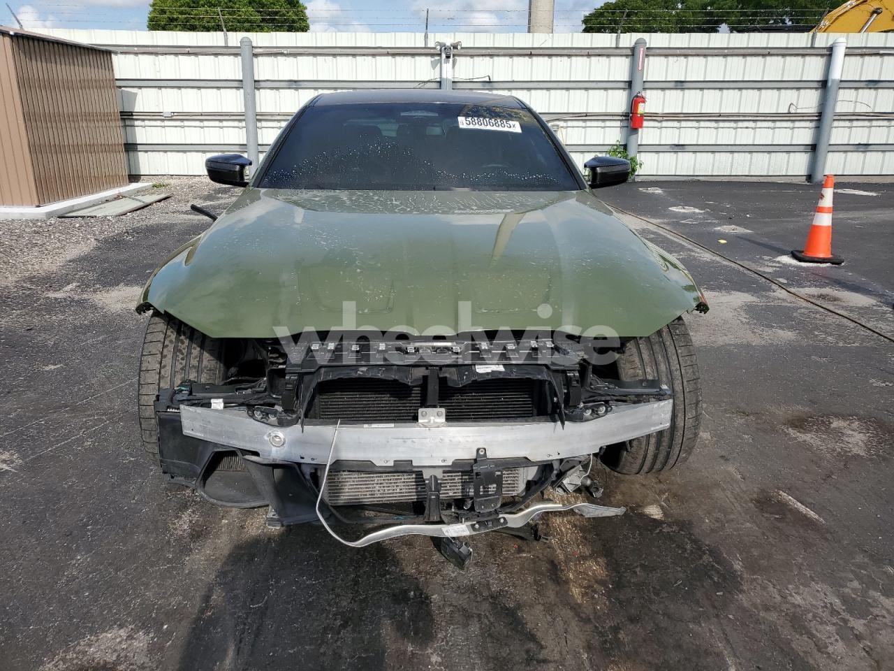 Photo 5 of 2022 BMW M4 COMPETITION (VIN WBS43AZ04NCK63690)