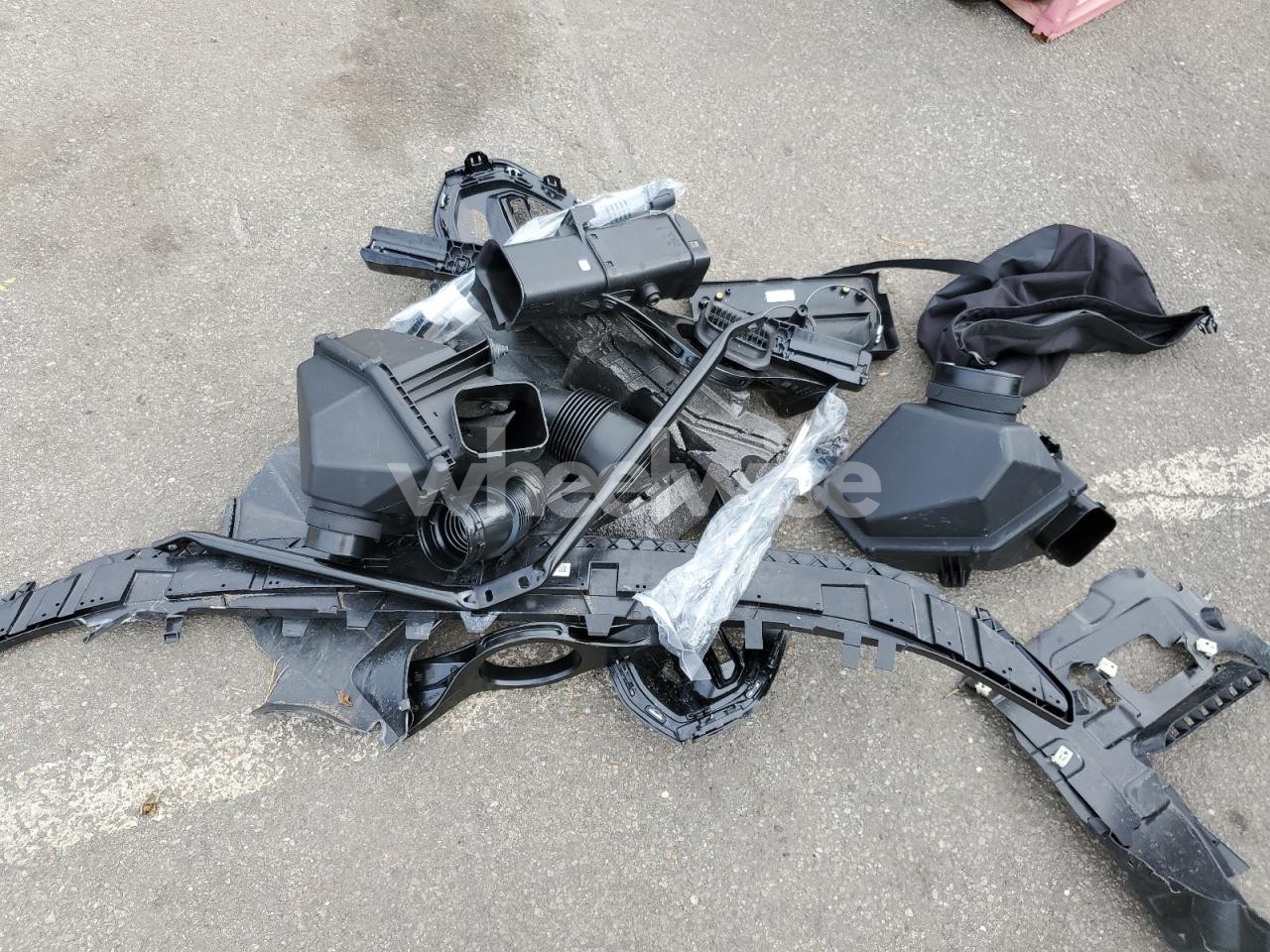 Photo 12 of 2026 BMW M5 (VIN WBS83FK02TCV79515)