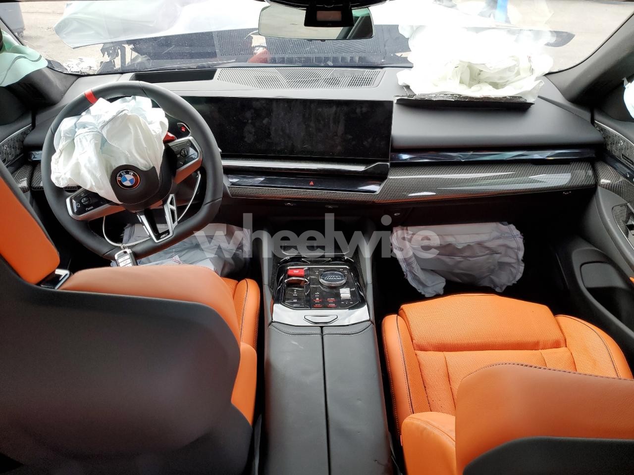 Photo 8 of 2026 BMW M5 (VIN WBS83FK02TCV79515)