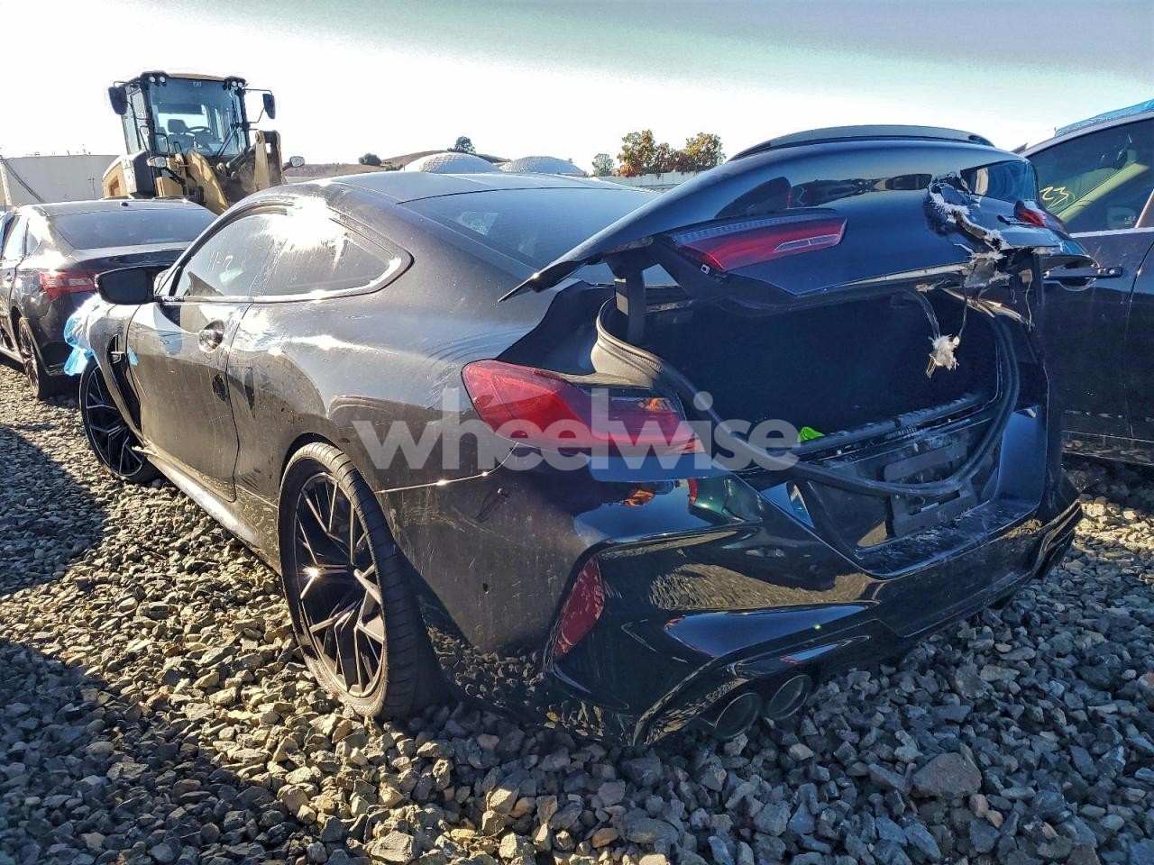 Photo 2 of 2023 BMW M8 (VIN WBSAE0C02PCM95367)