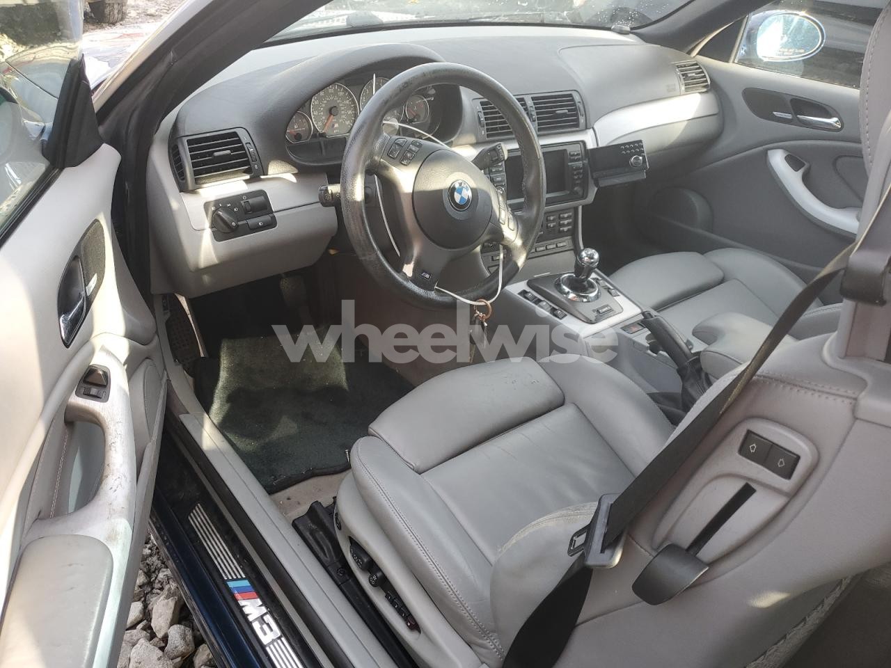 Photo 8 of 2005 BMW M3 (VIN WBSBR93455PK09839)