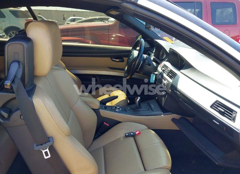 Photo 5 of 2011 Bmw M3 (VIN WBSDX9C50BE585251)