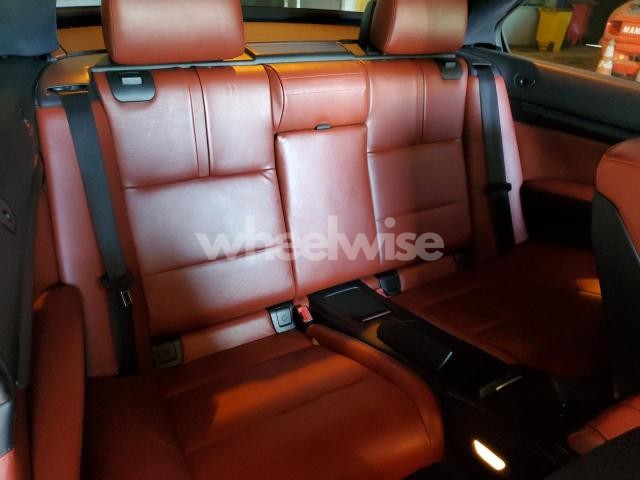 2011 BMW M3 (VIN WBSDX9C51BE399475) main photo